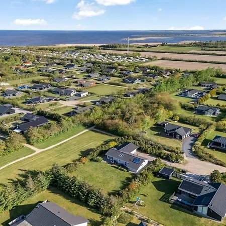 Heide - 750m To The Fjord By Interhome Feriehus