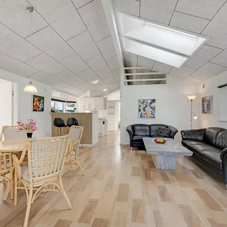 Feriehus Heide - 750m To The Fjord By Interhome
